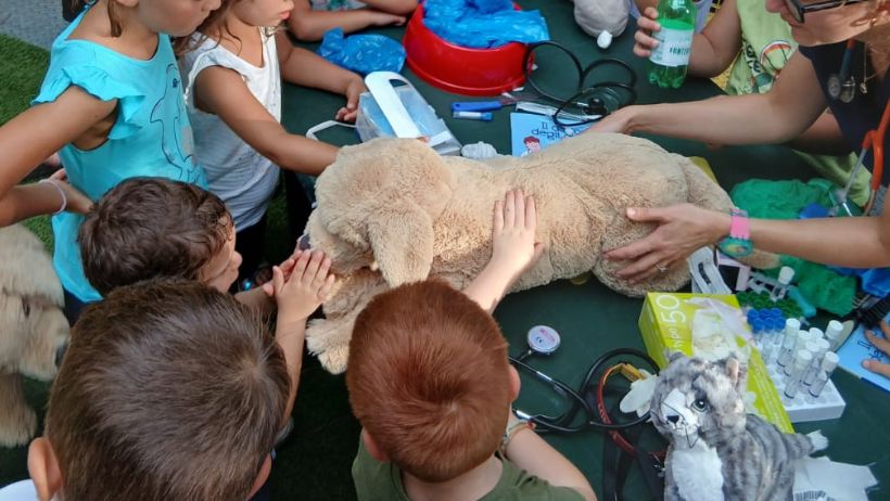Piccoli Veterinari per un Giorno: alla Versiliana con la Clinica Veterinaria Colombo