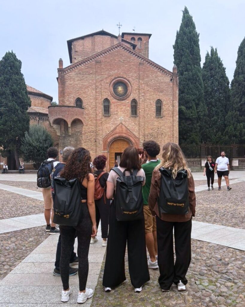 VetPartners una camminata a Bologna per il bene dell'ambiente